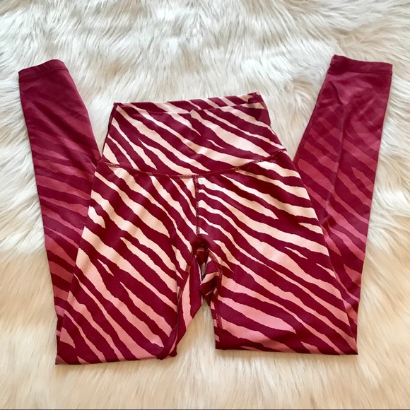 aerie Pants - Aerie Zebra Ombré Leggings